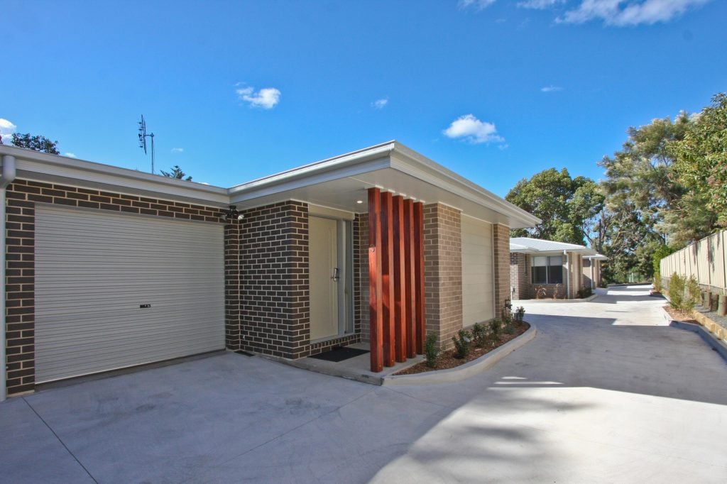 Cardiff Executive Apartments - 61 Macquarie Road - Unit 3